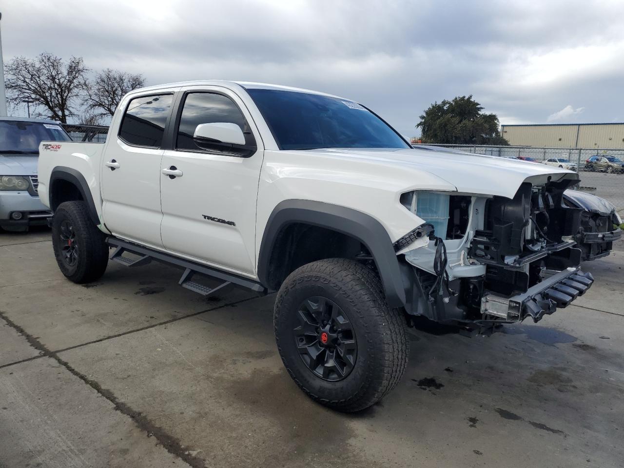 2023 TOYOTA TACOMA DOU - Фото 4
