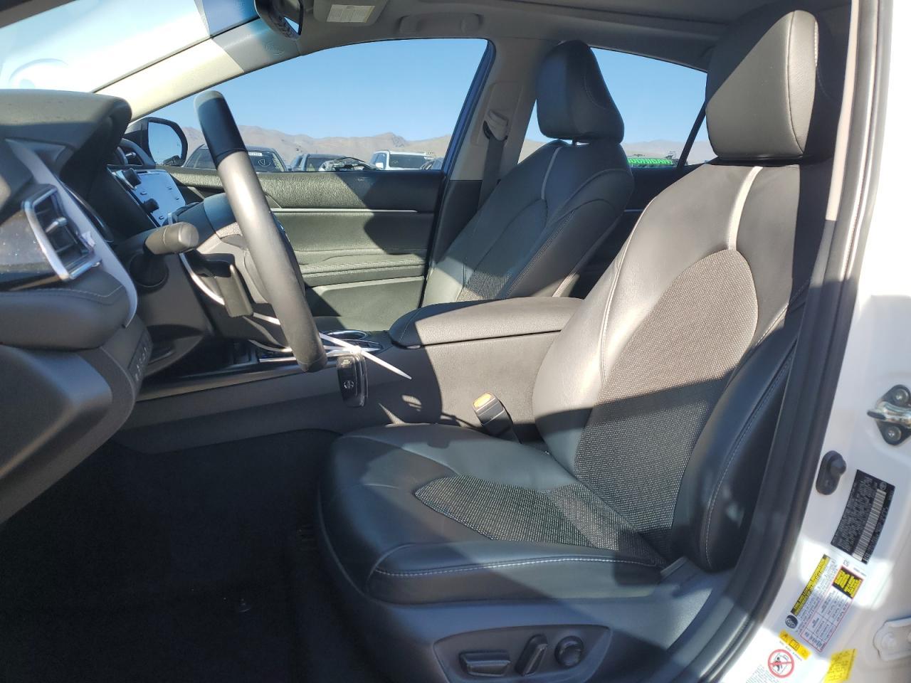 2018 TOYOTA CAMRY XSE - Image 7