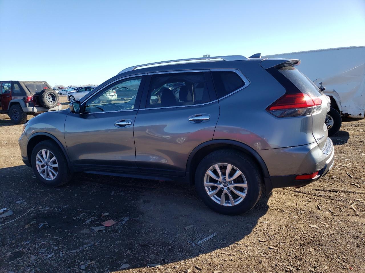 2017 NISSAN ROGUE S - Фото 2