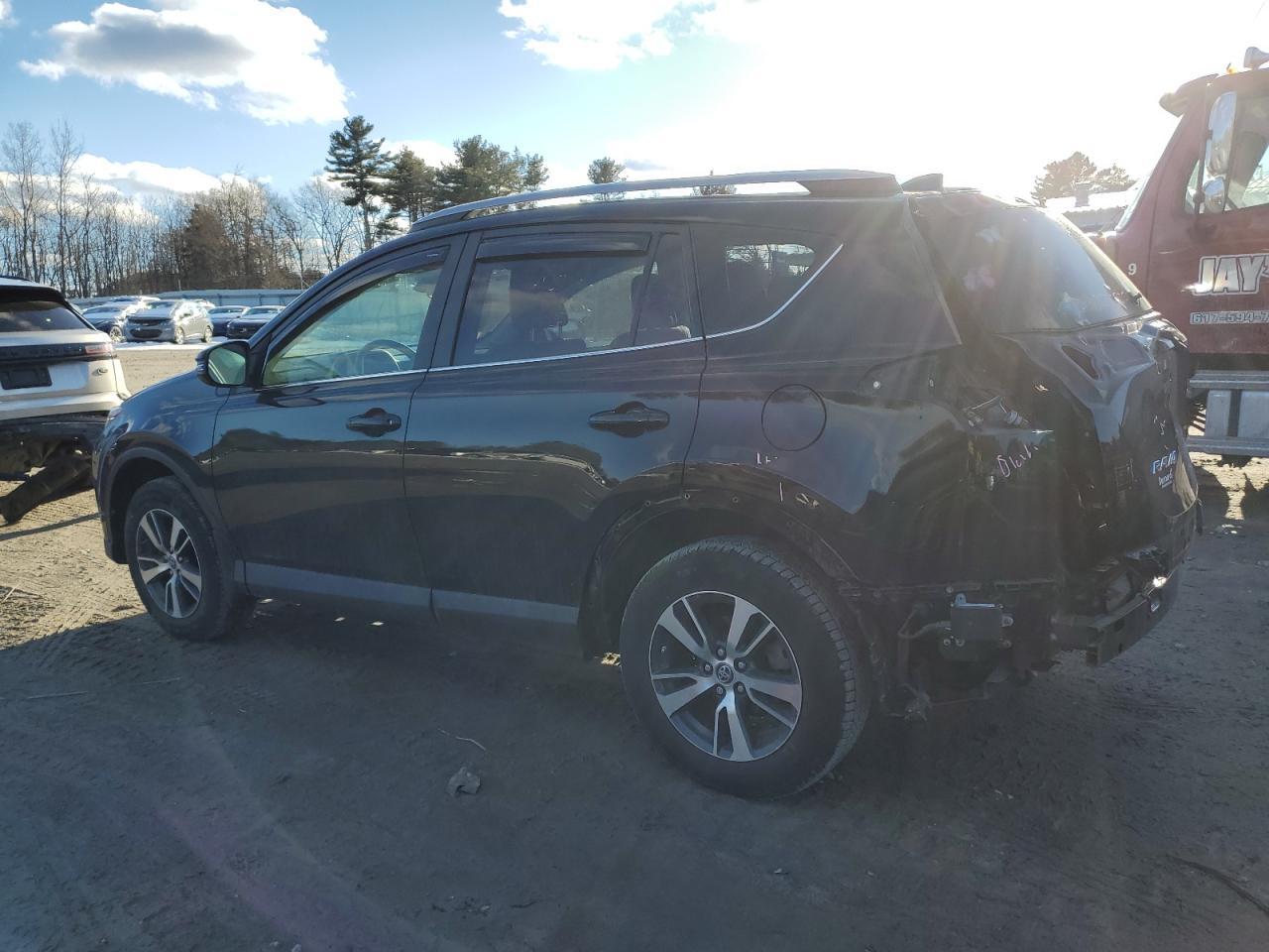 2017 TOYOTA RAV4 XLE - Фото 2