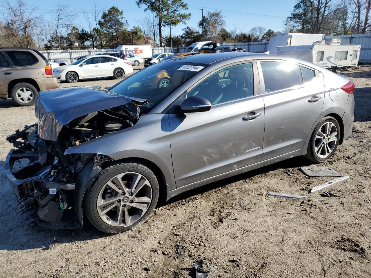 2018 HYUNDAI ELANTRA SE