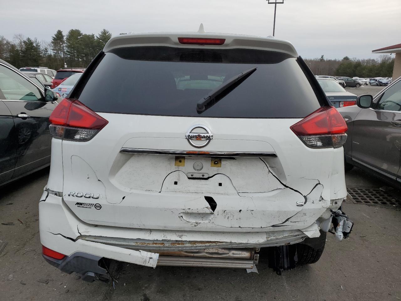 2018 NISSAN ROGUE S - Image 6