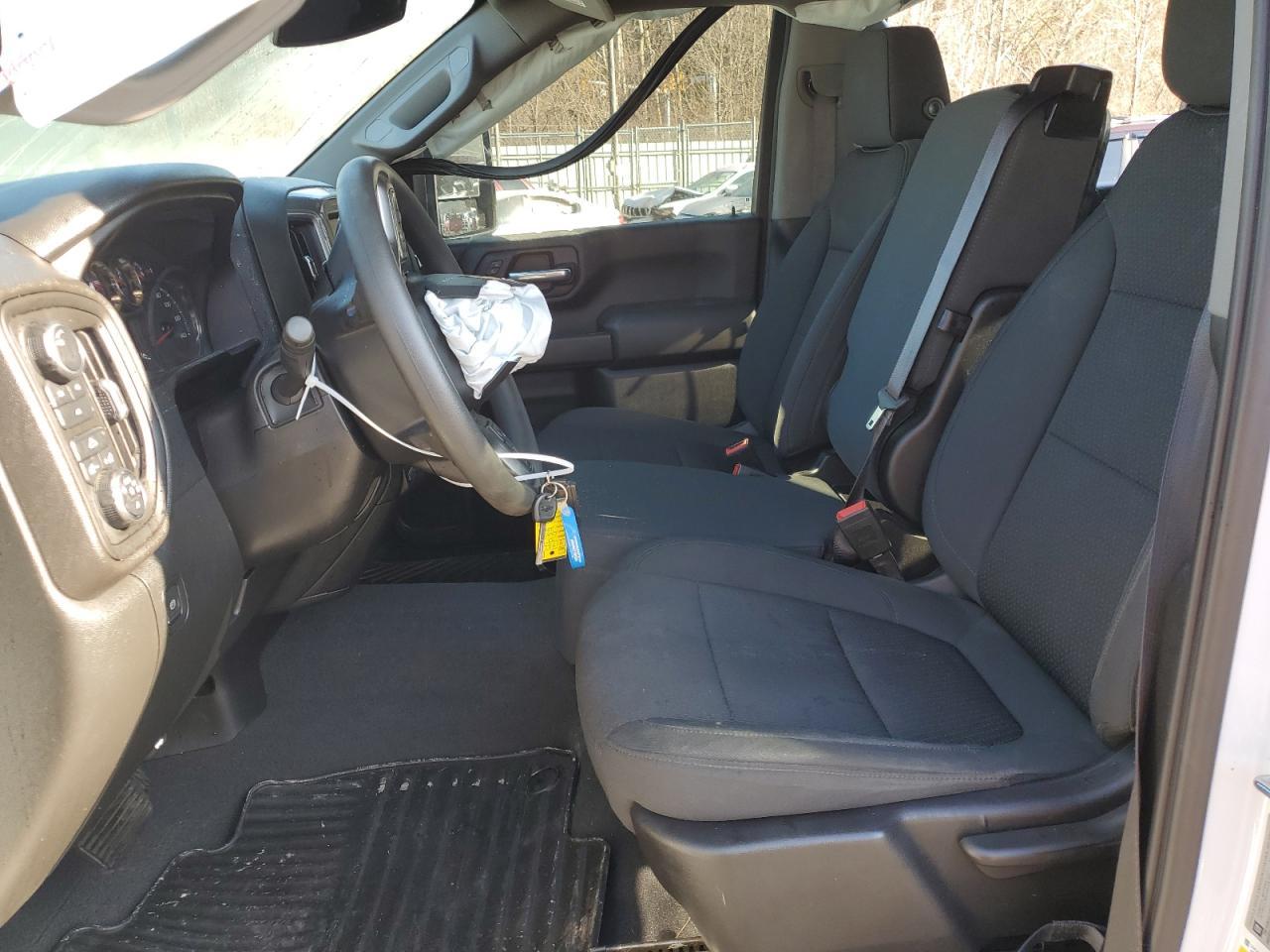 2021 CHEVROLET SILVERADO - Фото 7