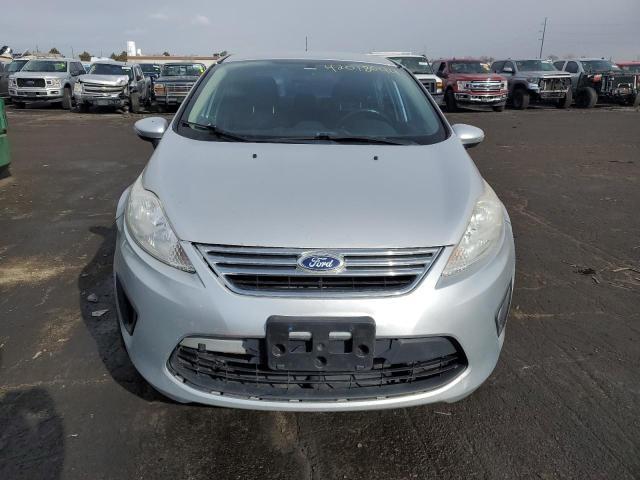 2013 Ford Fiesta Se - Фото 5