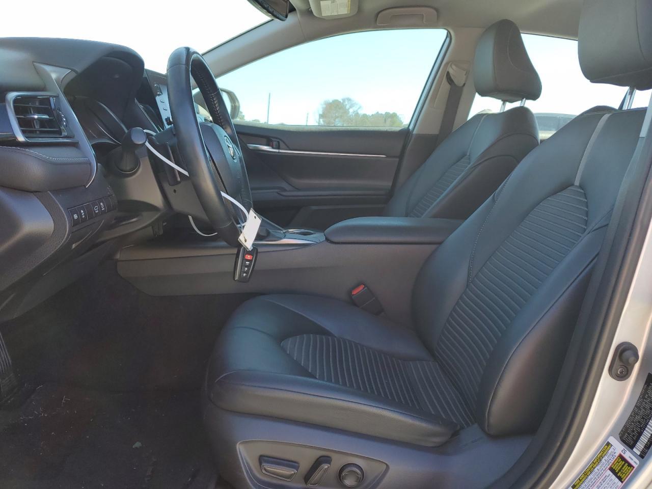 2021 TOYOTA CAMRY SE - Image 7