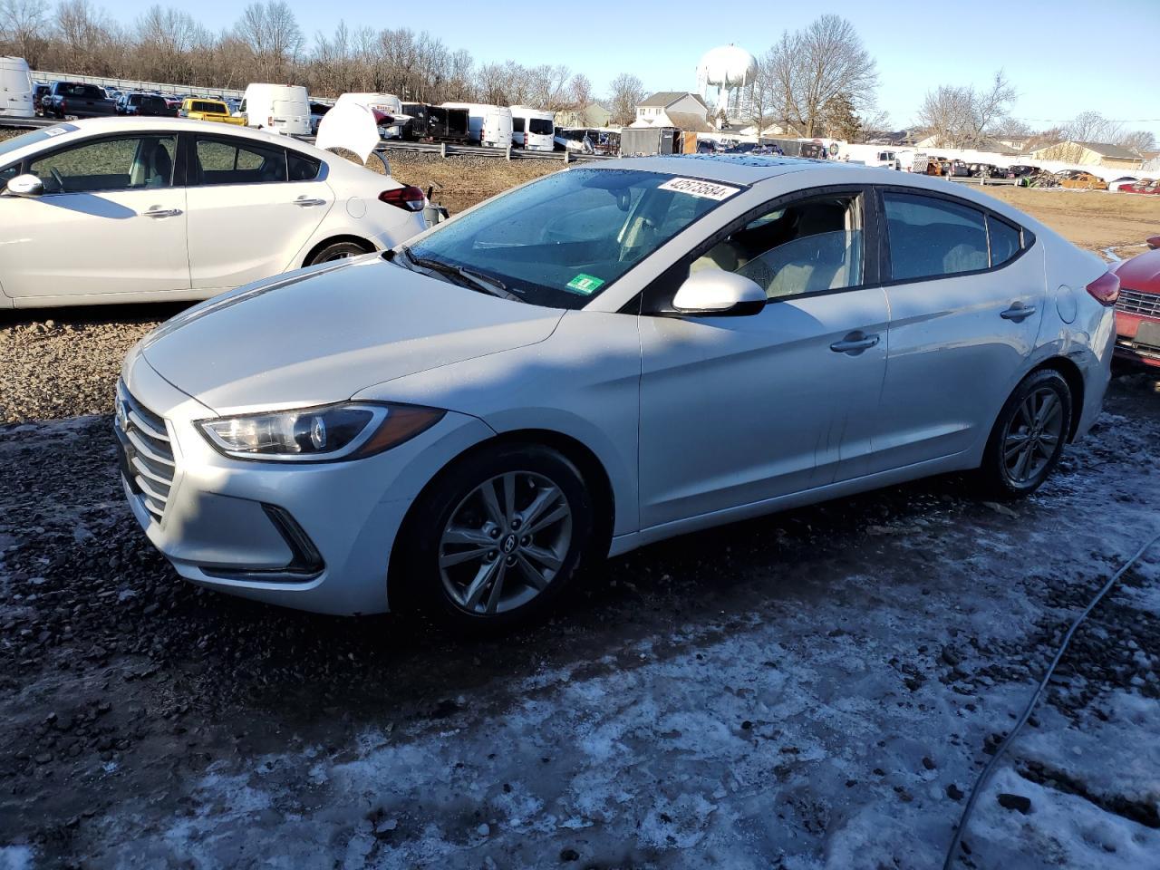 2018 HYUNDAI ELANTRA SE