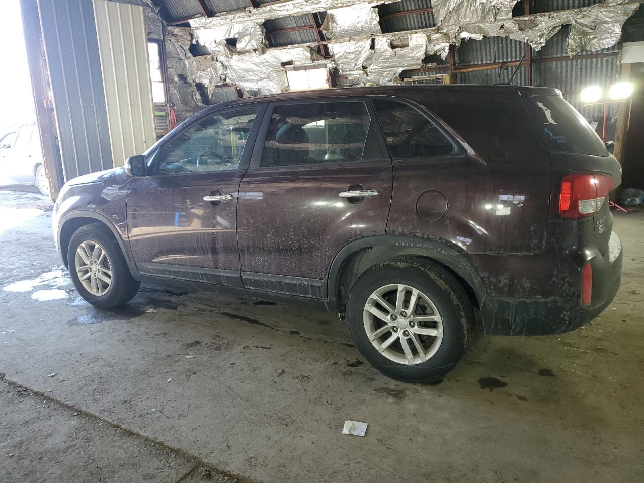 2015 KIA SORENTO LX - Image 2