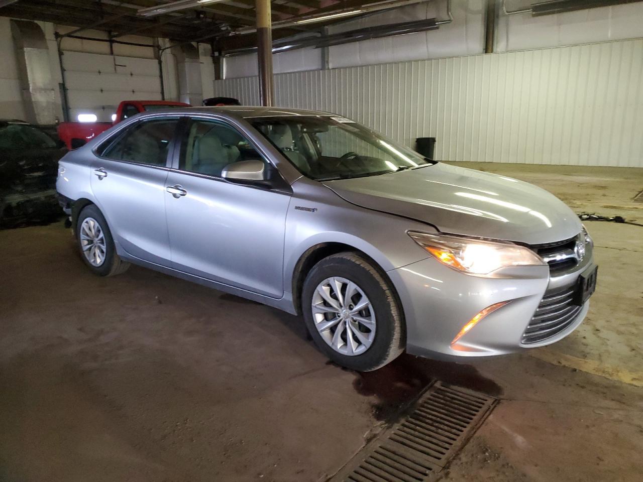 2017 TOYOTA CAMRY HYBR - Image 4