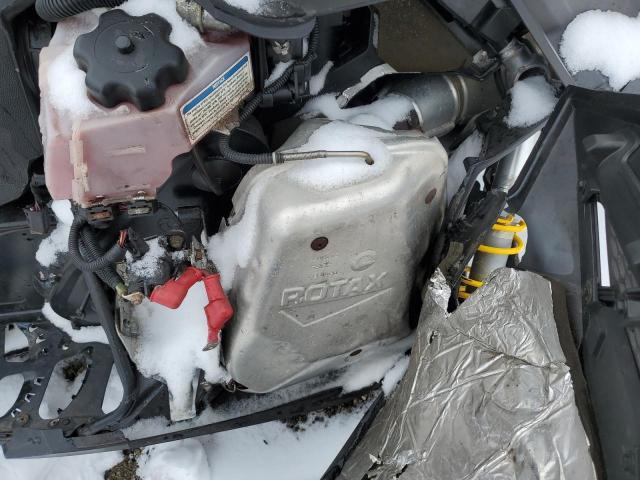 2013 Ski Doo Renegade - Фото 7
