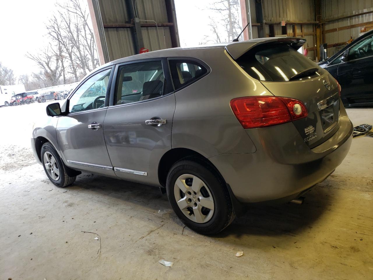 2013 NISSAN ROGUE S - Фото 2