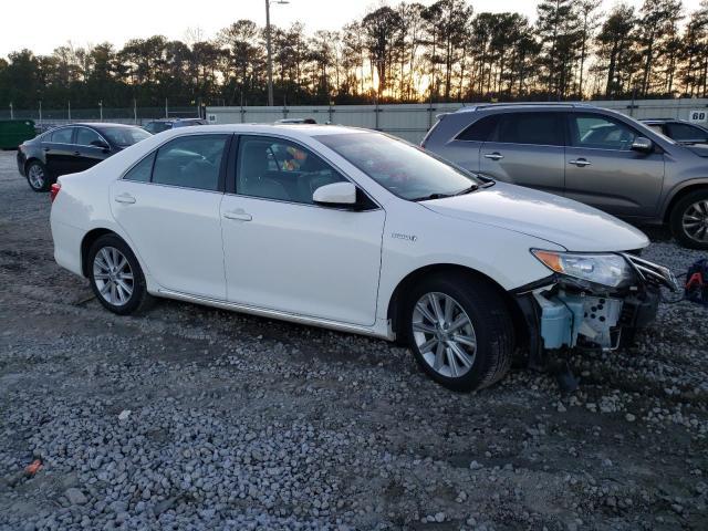 2014 Toyota Camry Hybrid - Image 4