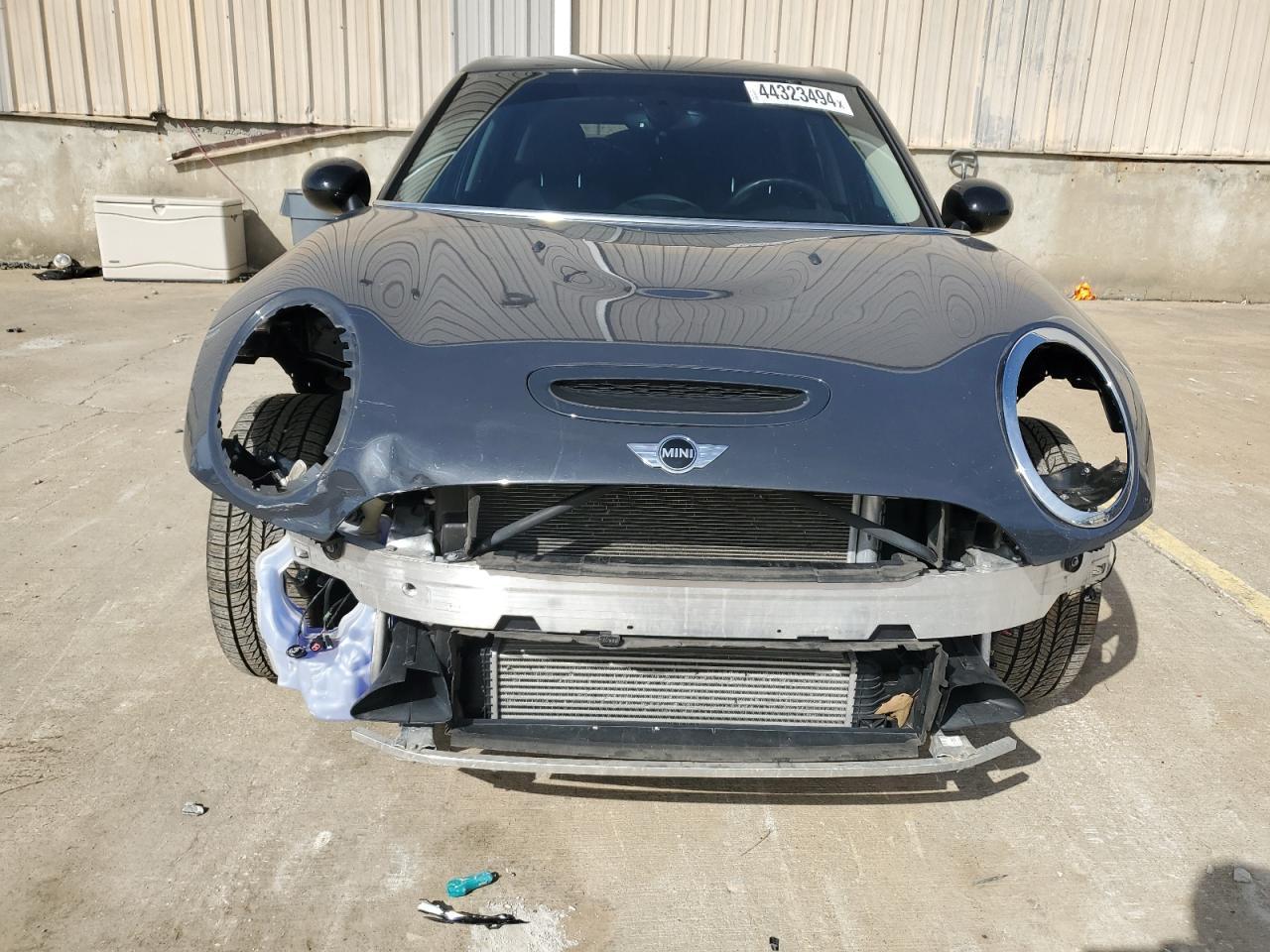 2017 MINI COOPER S C - Image 5