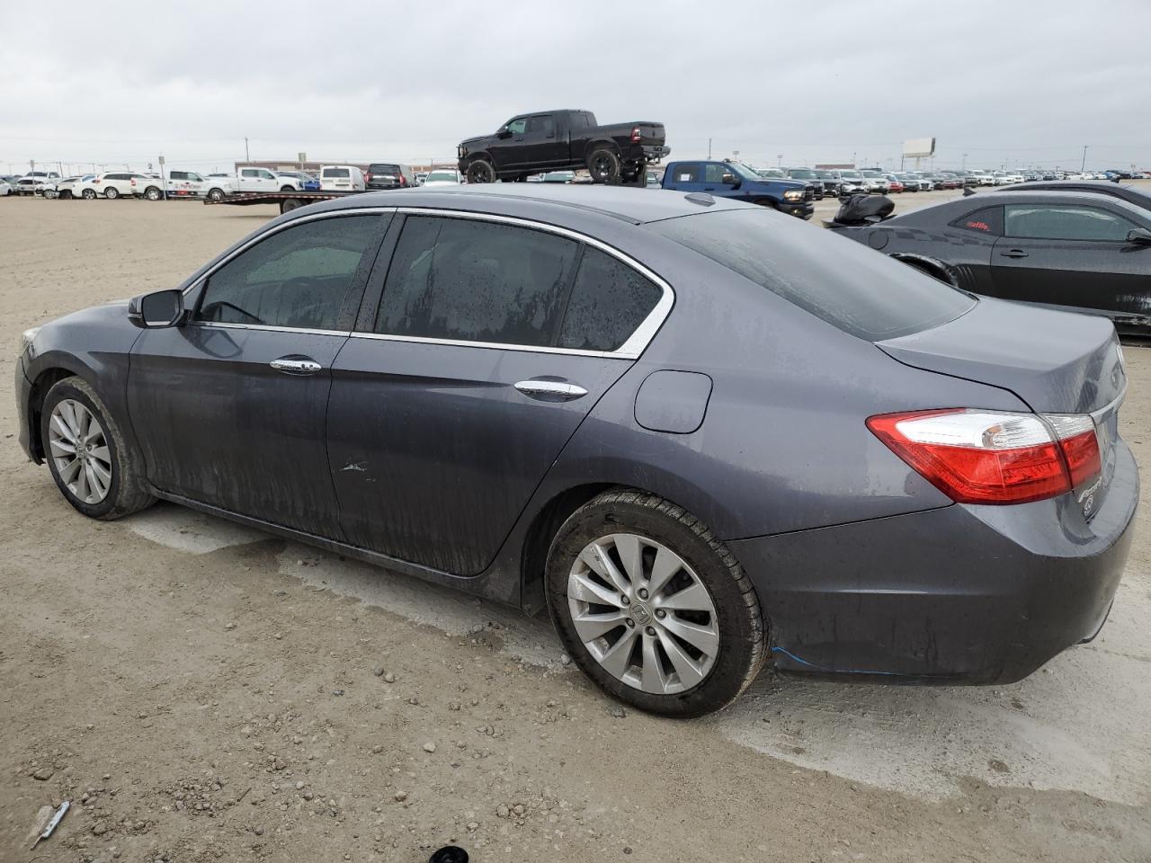 2015 HONDA ACCORD EXL - Image 2
