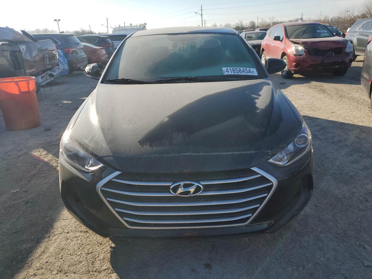 2018 HYUNDAI ELANTRA SE - Фото 5