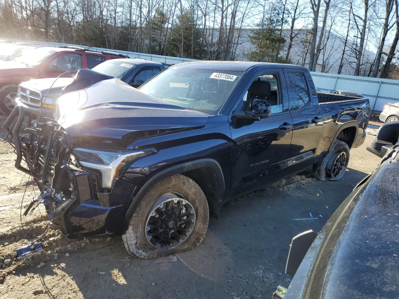 2023 TOYOTA TUNDRA DOU