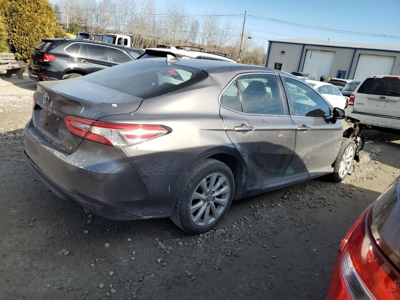 2019 TOYOTA CAMRY L - Image 3