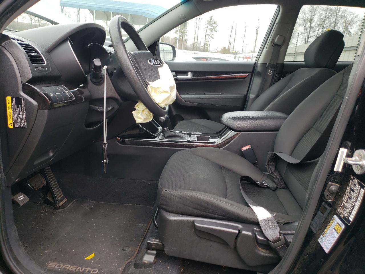 2015 KIA SORENTO LX - Image 7