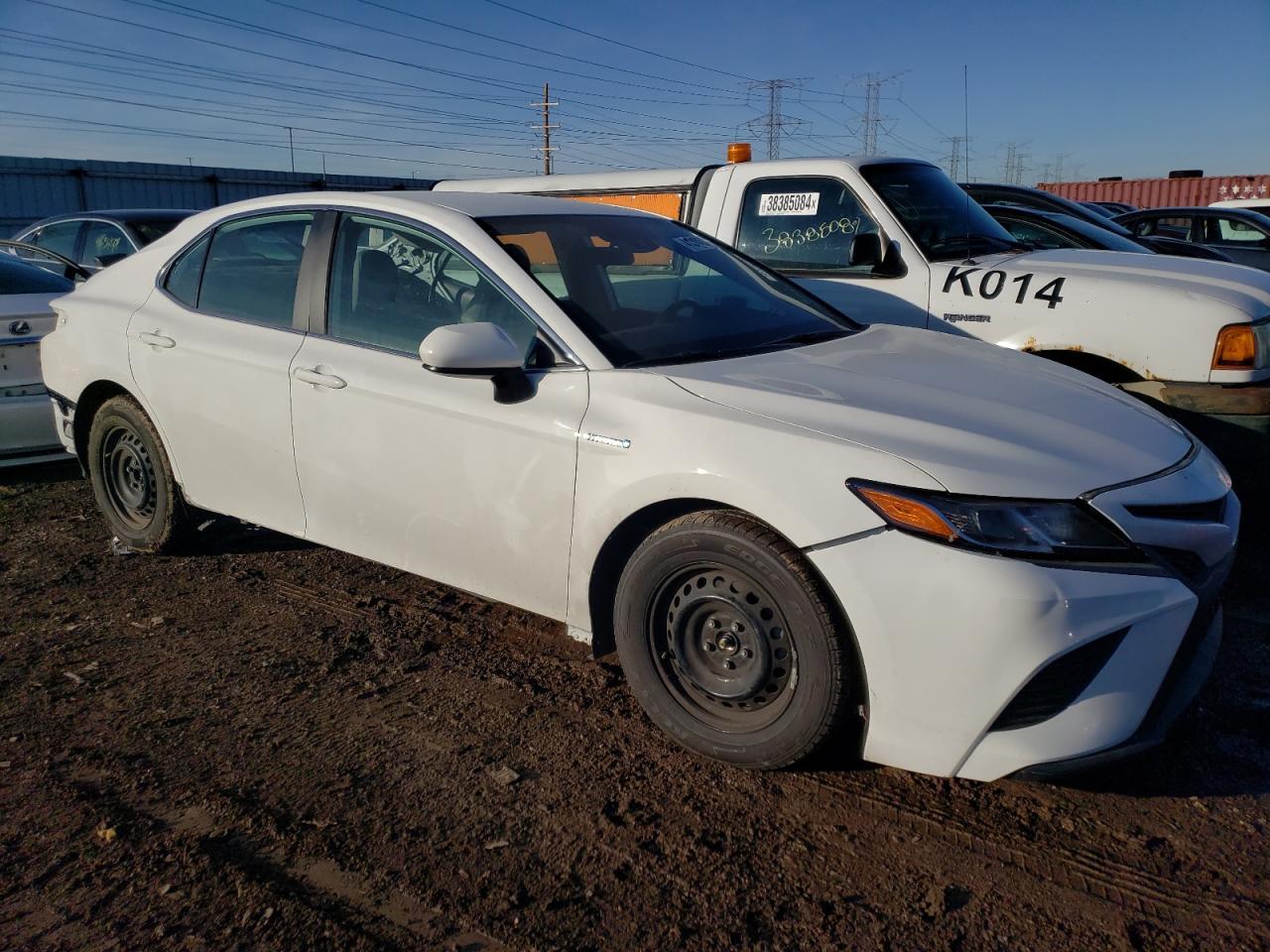 2020 TOYOTA CAMRY SE - Image 4