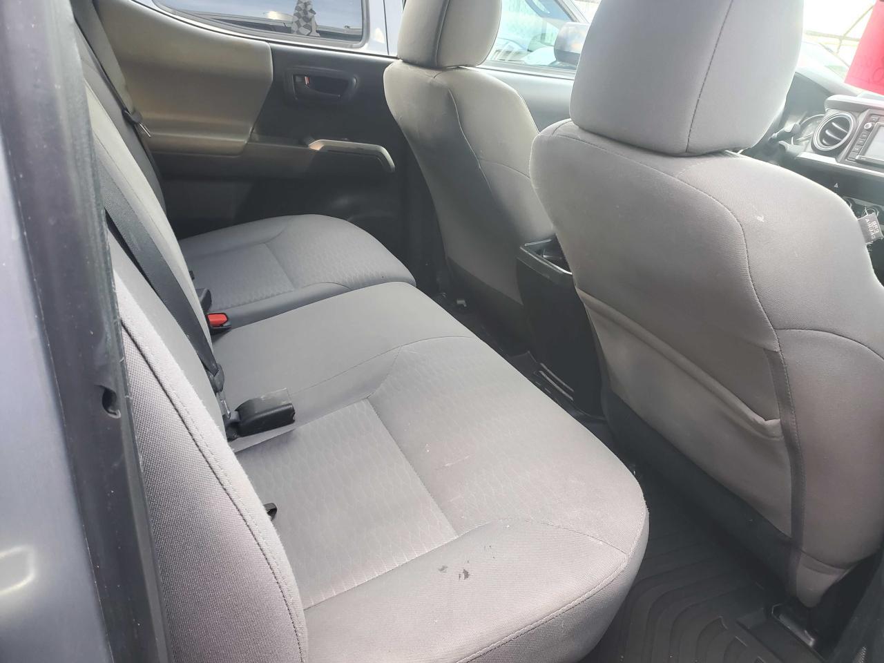 2017 TOYOTA TACOMA DOU - Фото 6