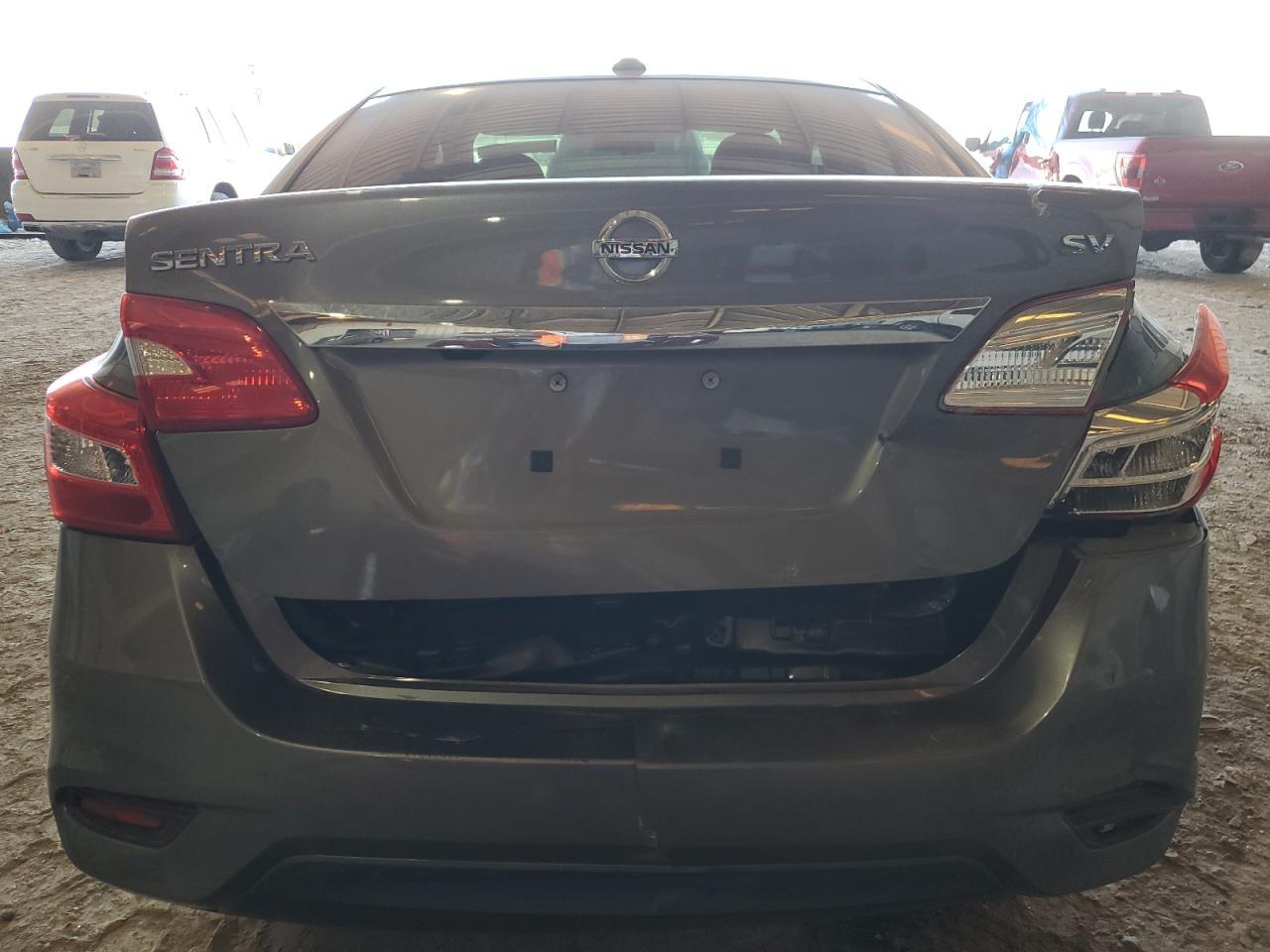 2017 NISSAN SENTRA S - Фото 6