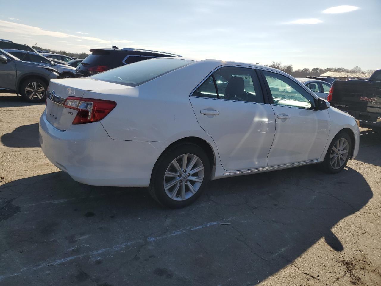 2013 TOYOTA CAMRY L - Image 3