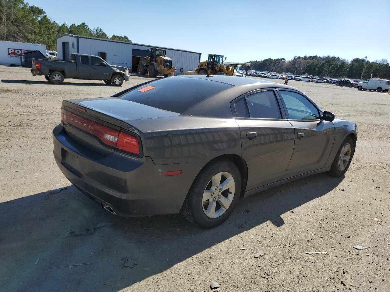 2014 DODGE CHARGER SE - Image 3
