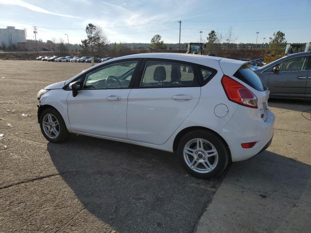 2019 Ford Fiesta Se - Image 2