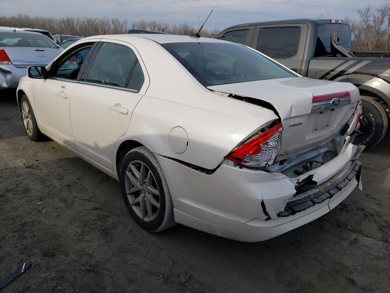 2012 FORD FUSION SEL - Image 2