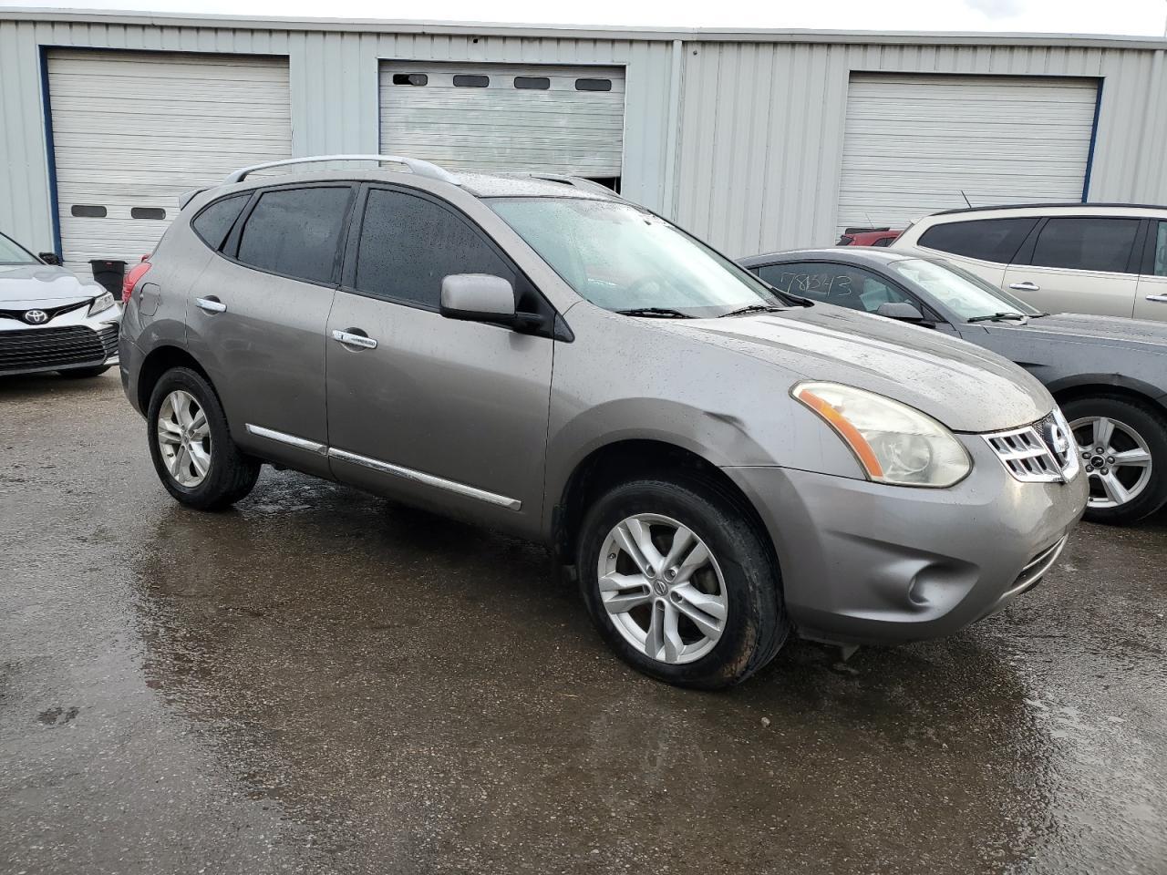 2013 NISSAN ROGUE S - Фото 4