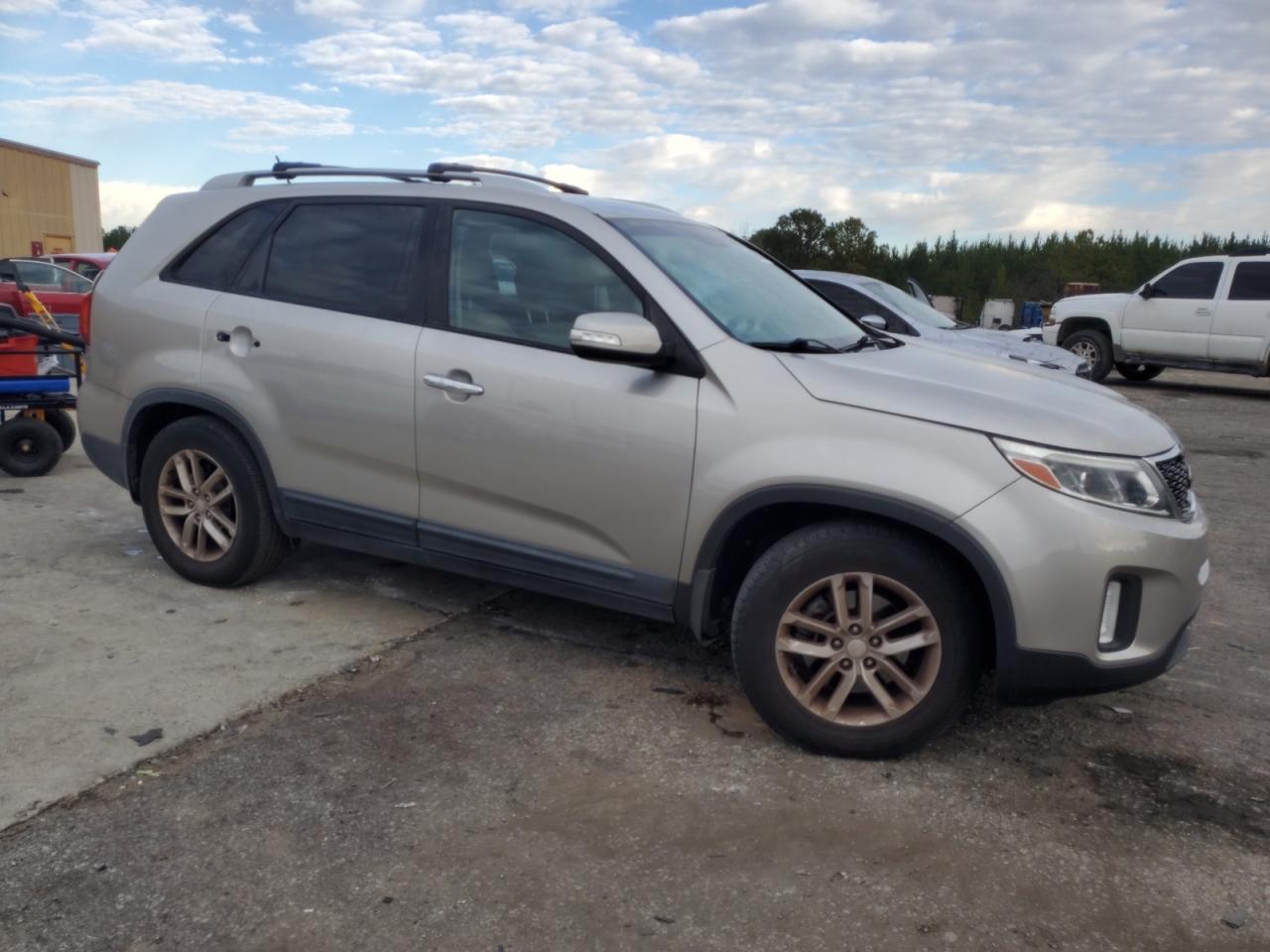 2014 KIA SORENTO LX - Фото 4