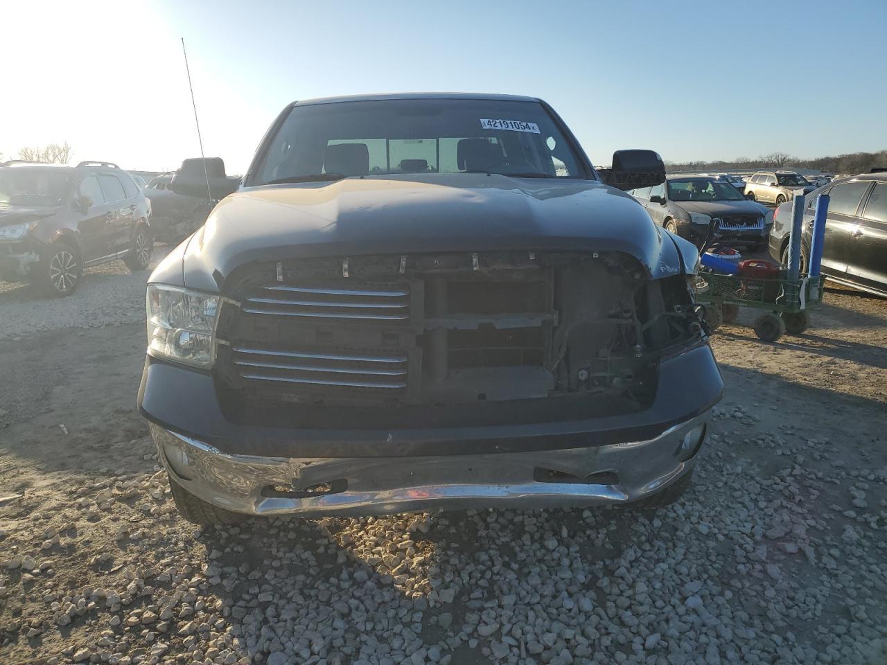 2014 RAM 1500 SLT - Image 5