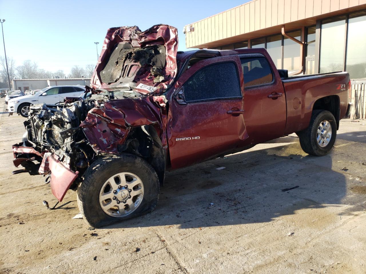 2013 CHEVROLET SILVERADO car image