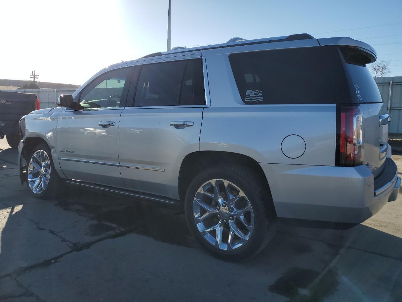 2017 GMC YUKON DENA - Фото 2