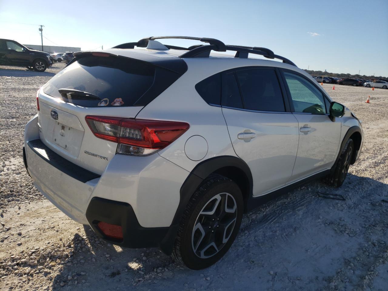 2020 SUBARU CROSSTREK - Фото 3