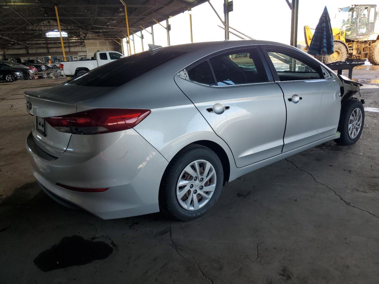 2017 HYUNDAI ELANTRA SE - Фото 3