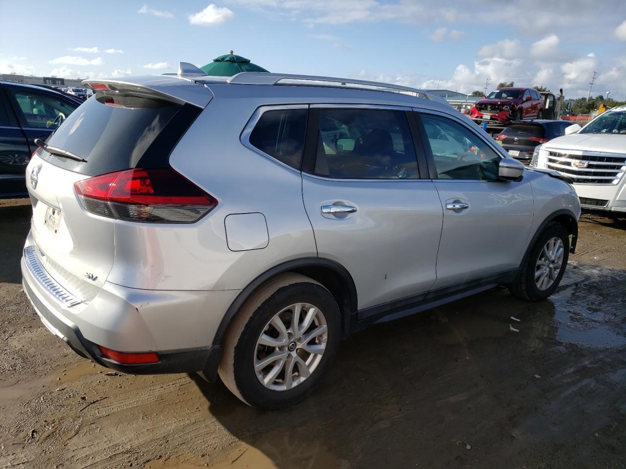 2018 NISSAN ROGUE S - Image 3