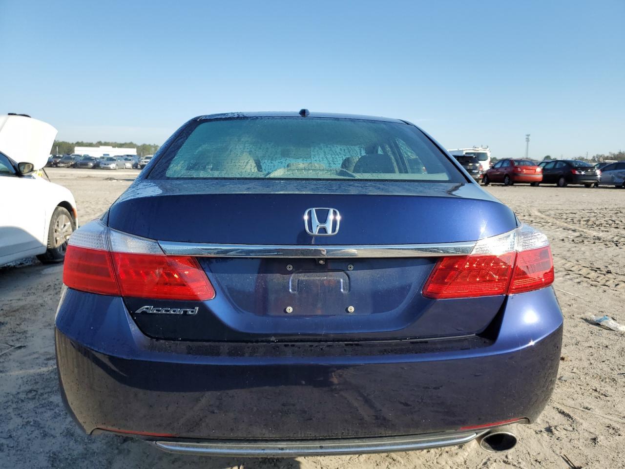 2015 HONDA ACCORD EXL - Image 6