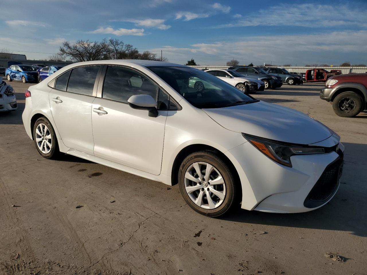 2020 TOYOTA COROLLA LE - Фото 4