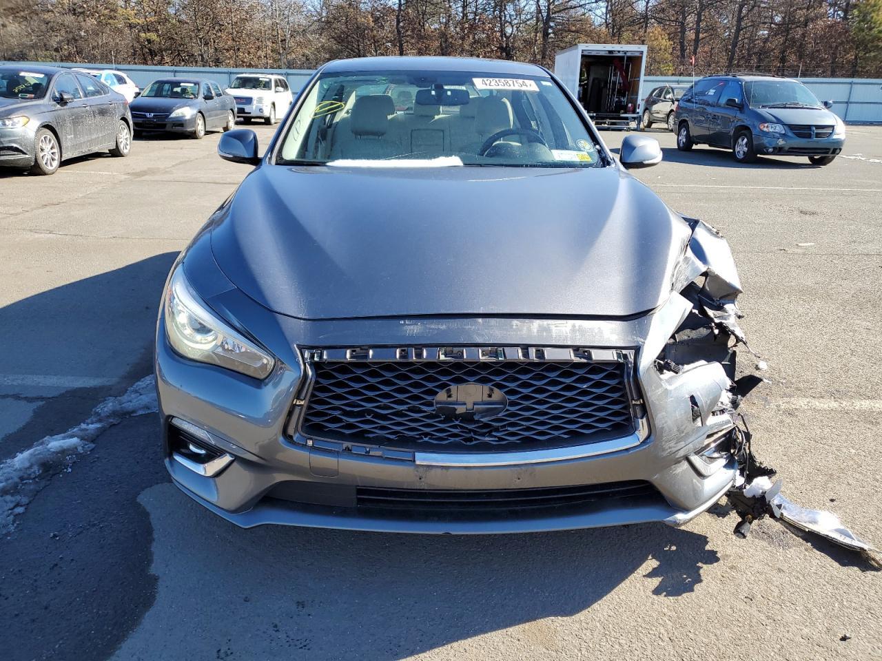2019 INFINITI Q50 LUXE - Image 5