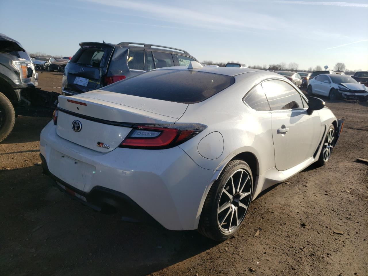 2023 TOYOTA GR 86 - Фото 3