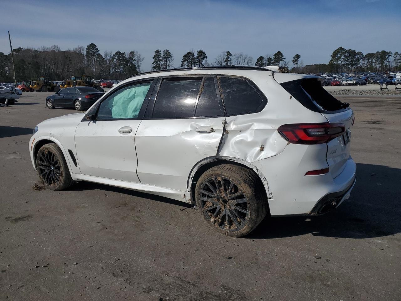 2022 BMW X5 XDRIVE4 - Image 2
