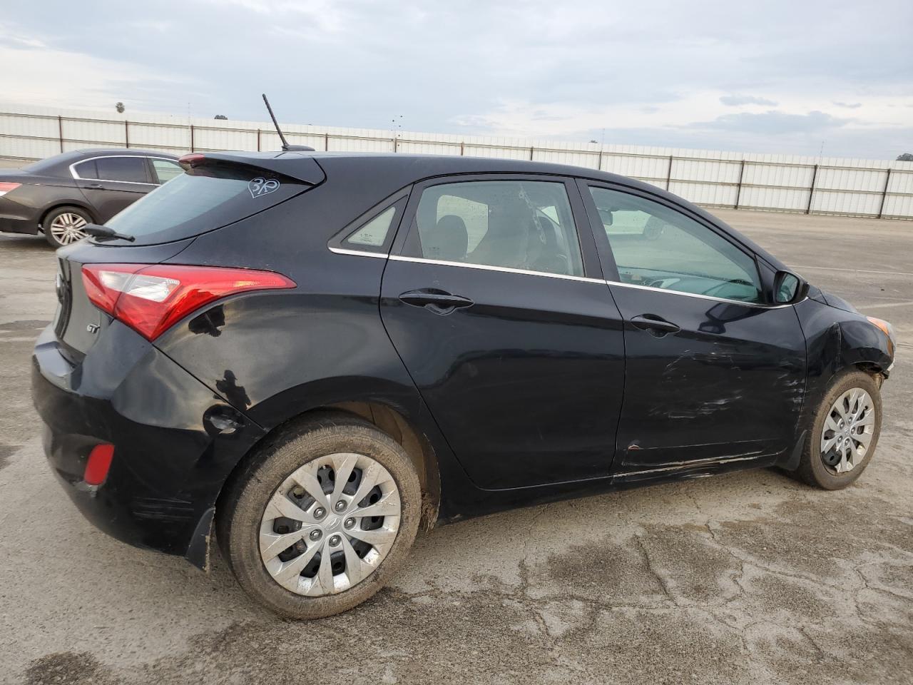 2016 HYUNDAI ELANTRA GT - Фото 3