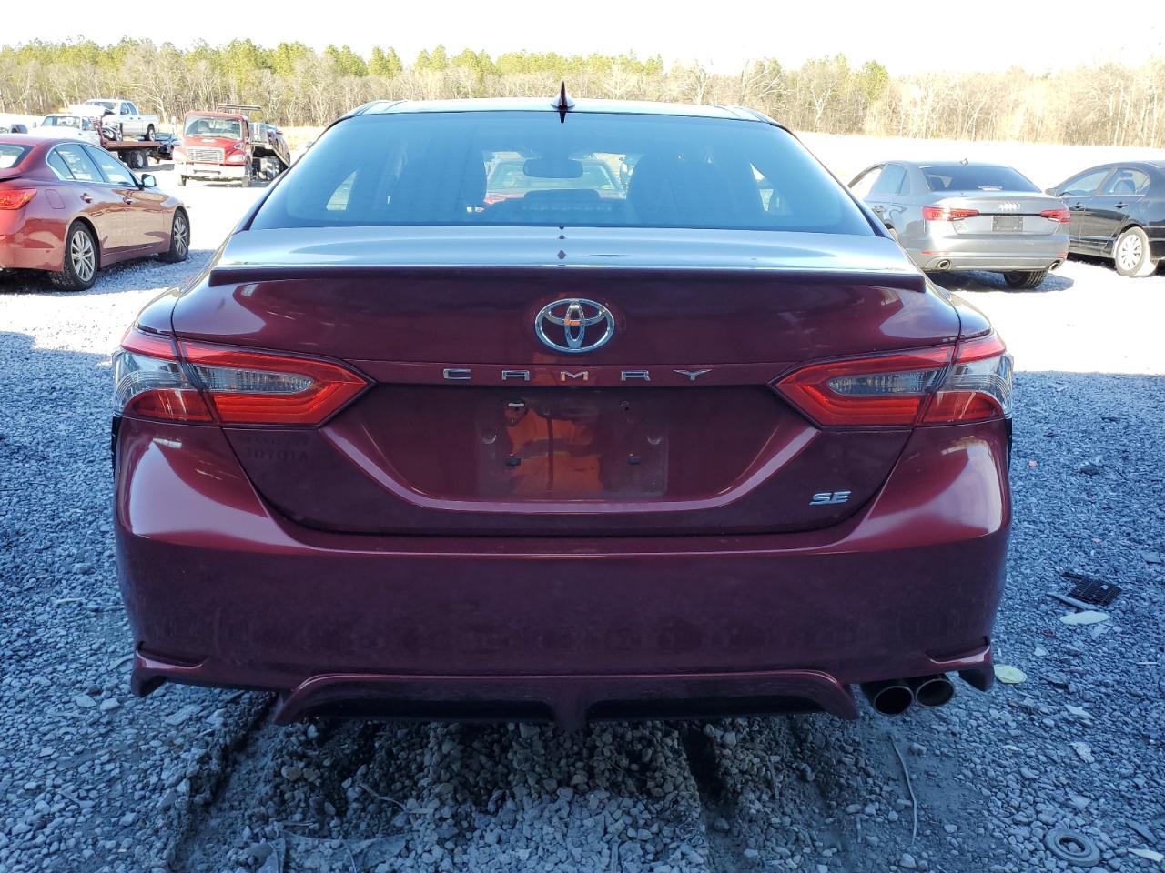 2018 TOYOTA CAMRY L - Image 6