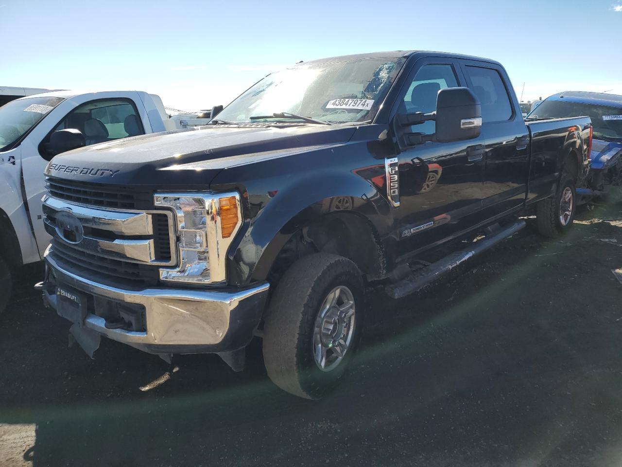 2017 FORD F350 SUPER