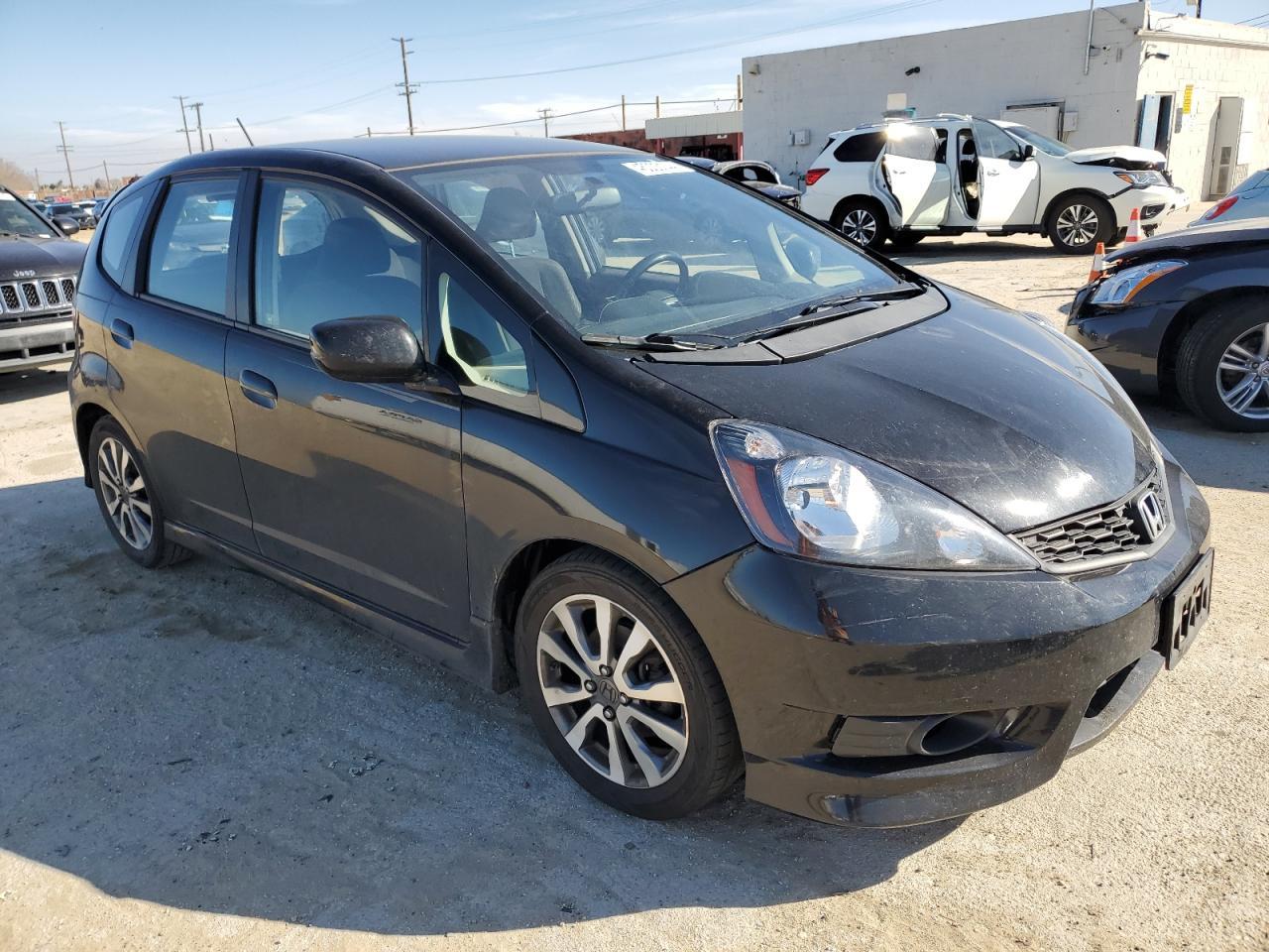 2013 HONDA FIT SPORT - Фото 4