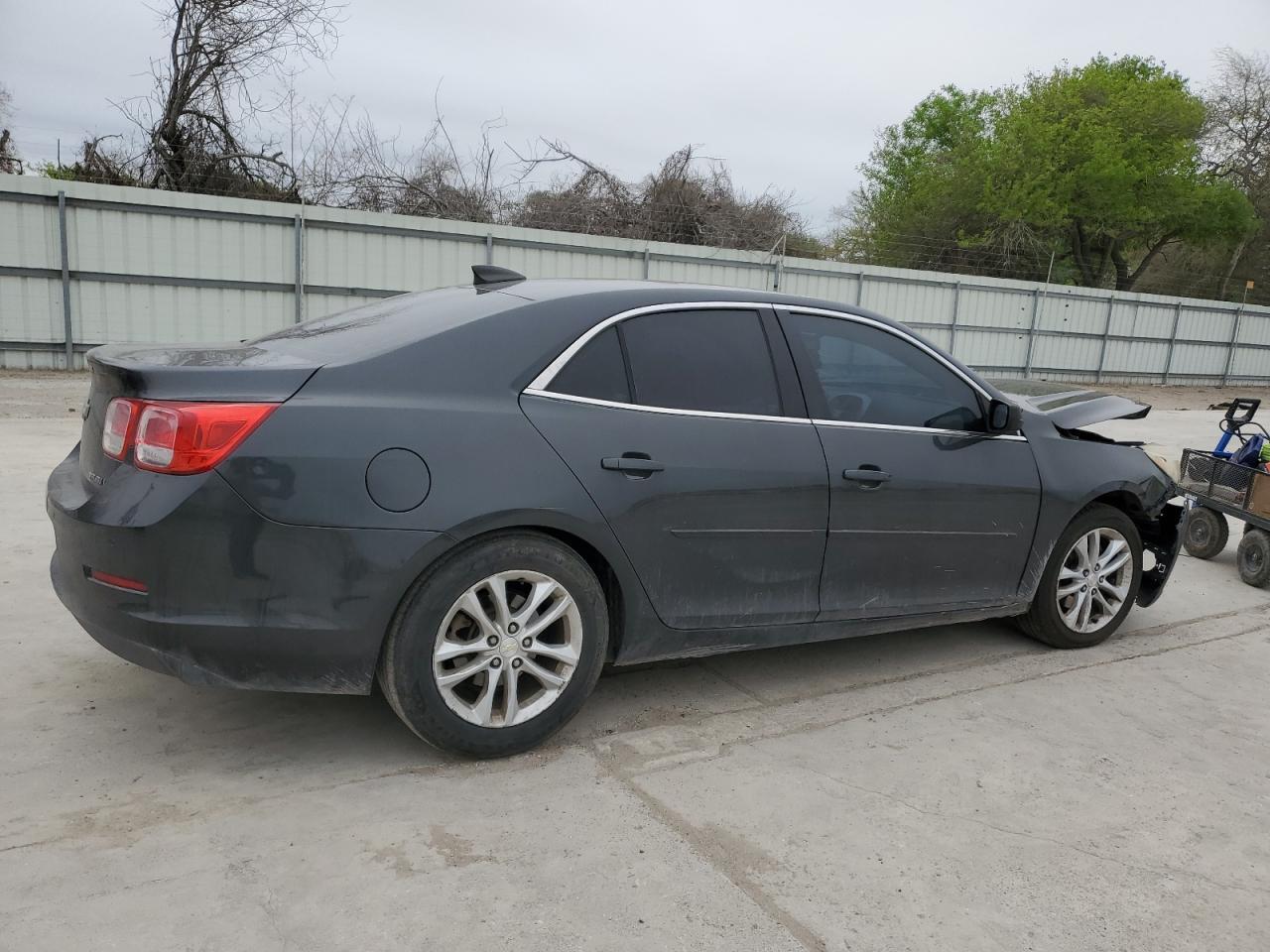2015 CHEVROLET MALIBU LS - Image 3