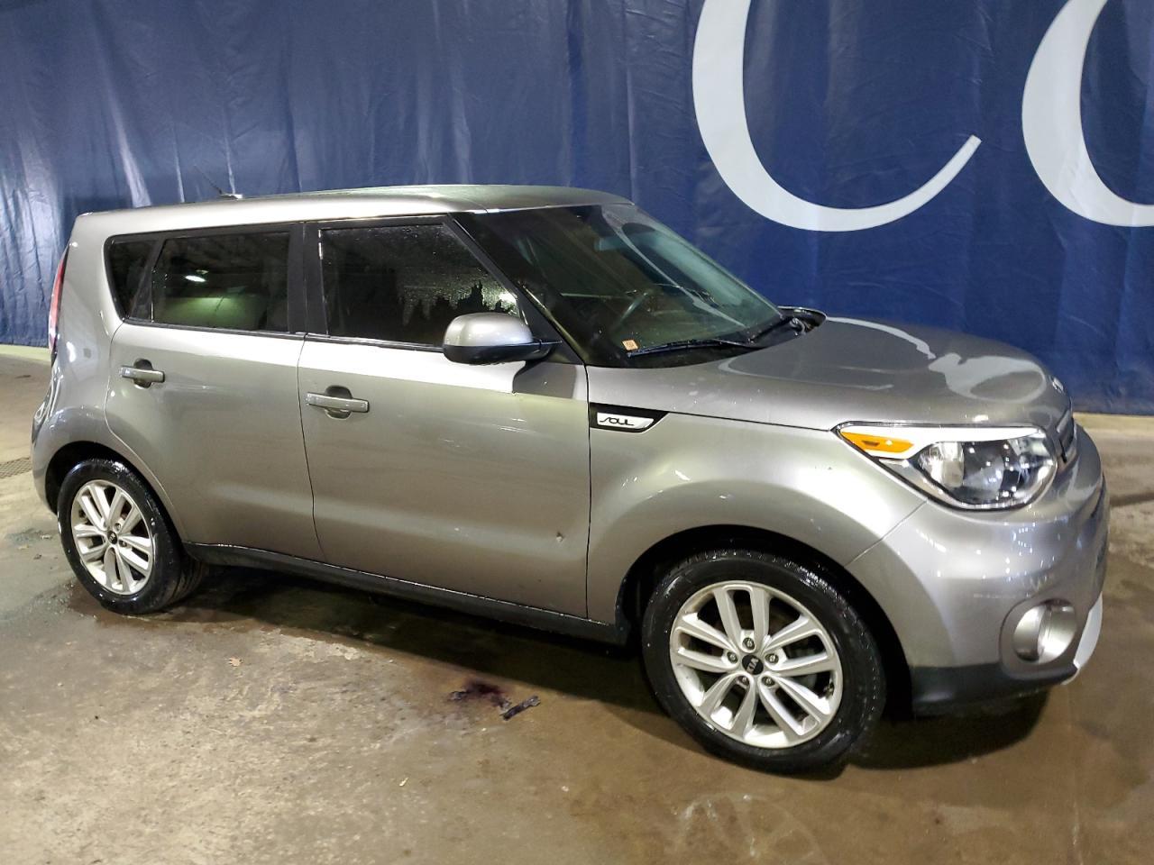 2017 KIA SOUL + - Фото 4