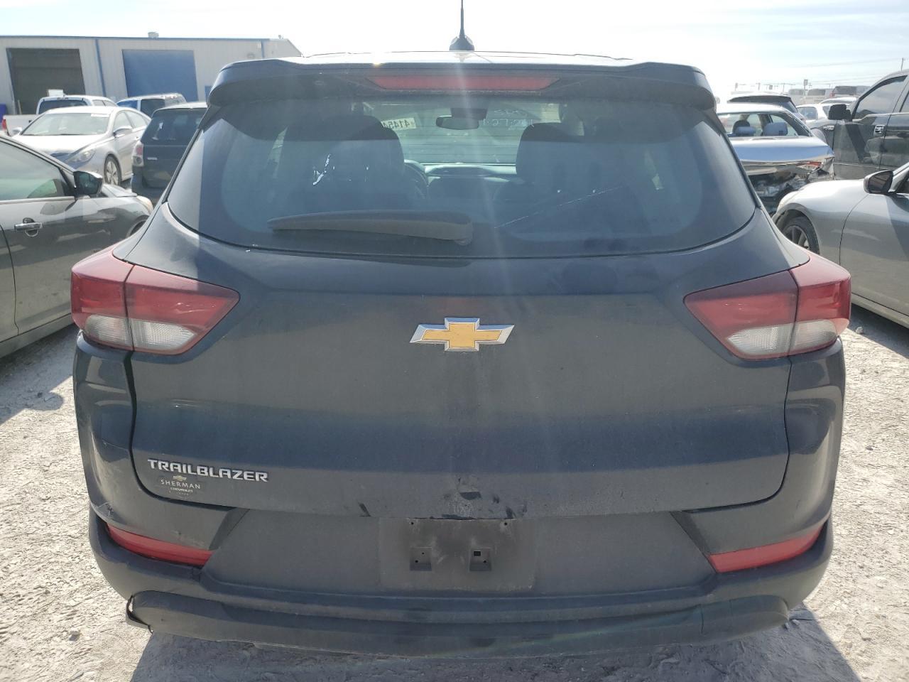 2021 CHEVROLET TRAILBLAZE - Image 6