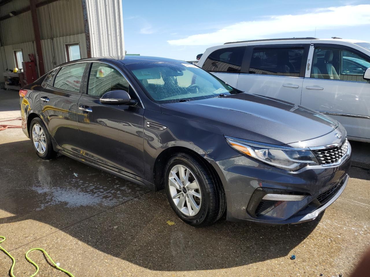 2019 KIA OPTIMA LX - Фото 4
