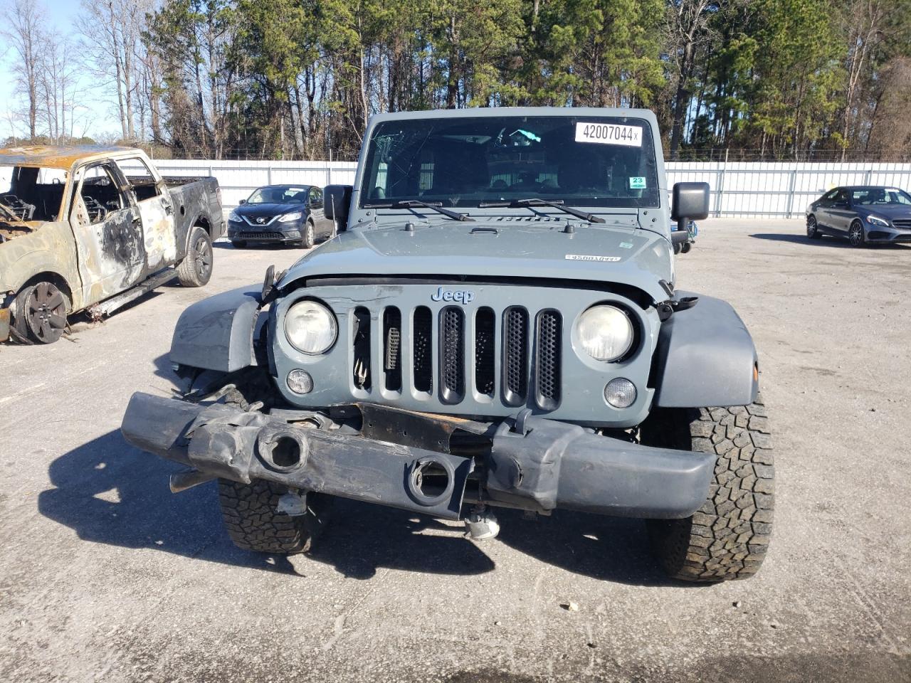 2014 JEEP WRANGLER U - Image 5